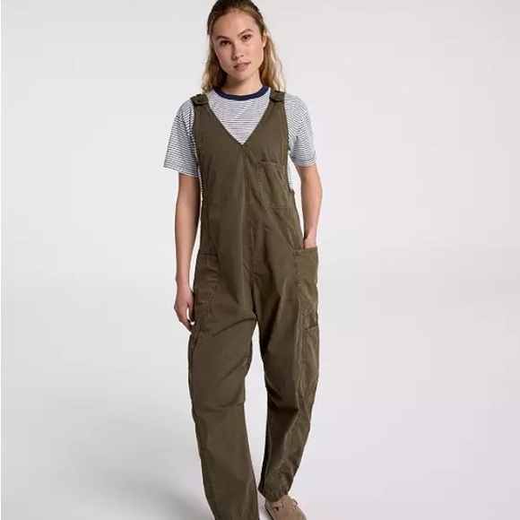 Alpine Design Olive Green Overalls from Dick’s - Picture 1 of 6